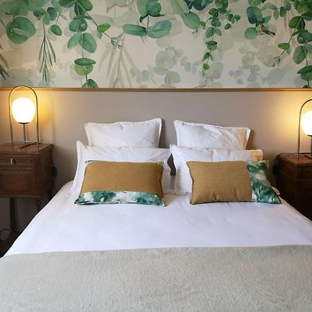 Les Visages Des Tournelles Bed & Breakfast Reims Bagian luar foto