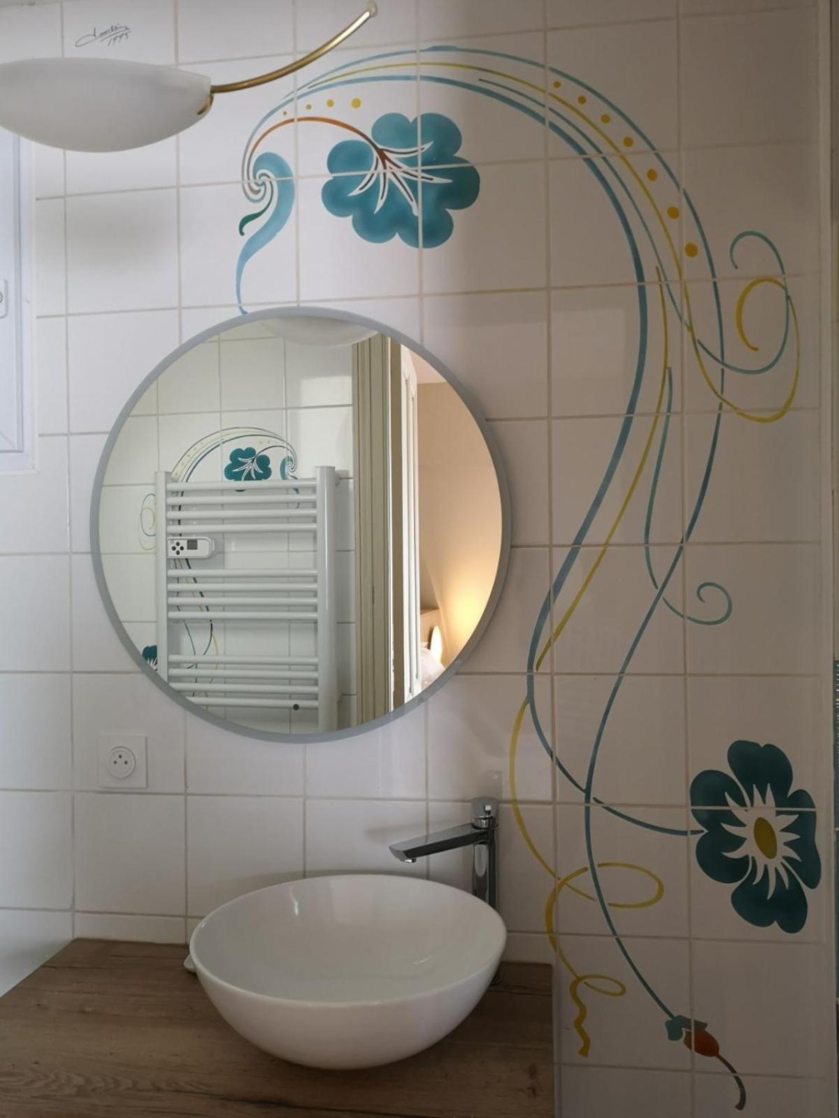Les Visages Des Tournelles Bed & Breakfast Reims Bagian luar foto
